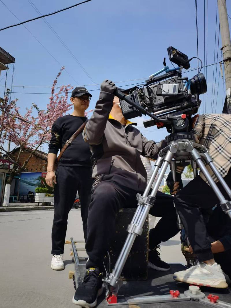 福田区广告片拍摄：快消品牌爆款之选，网感内容适配社媒传播！